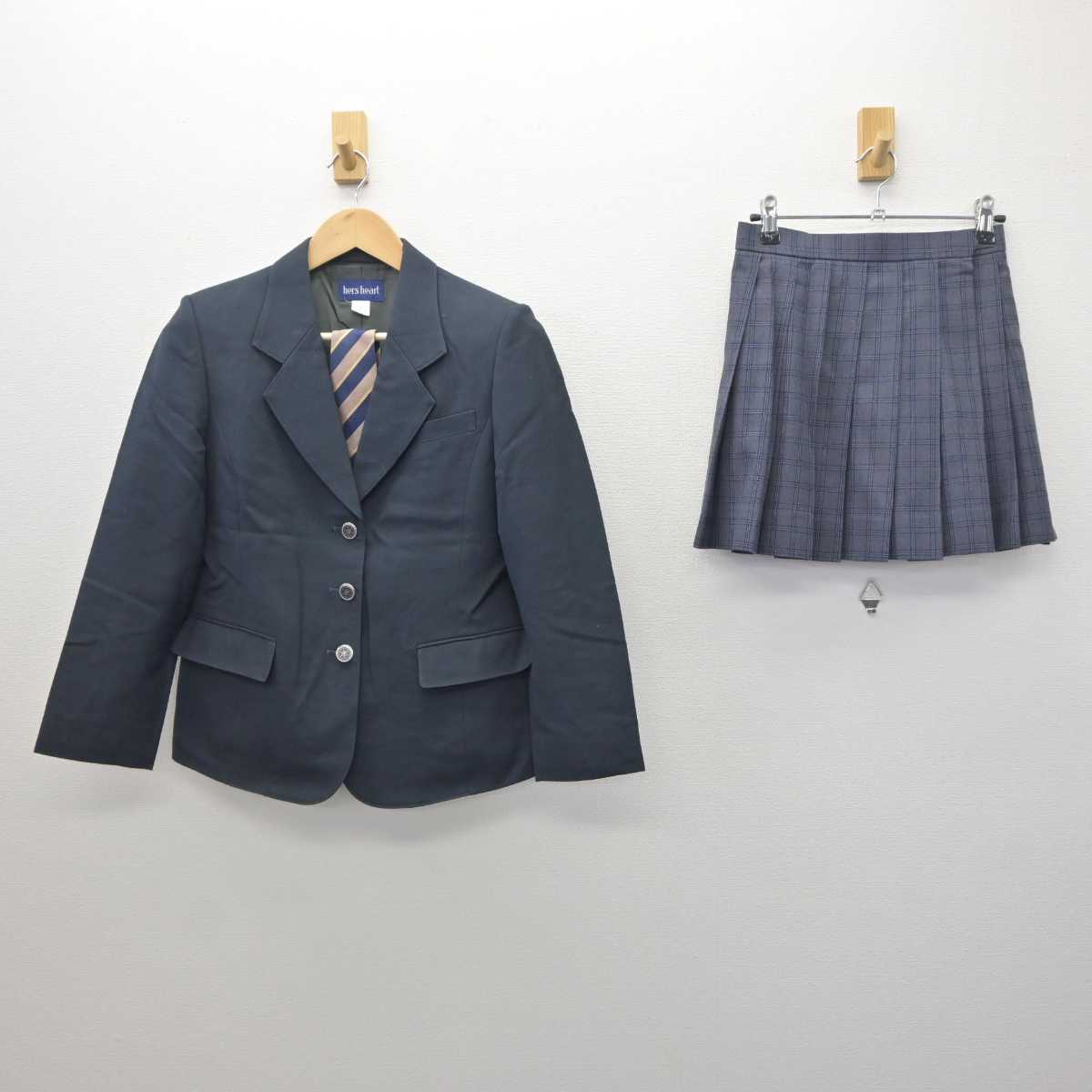 【中古】北海道 函館大谷高等学校 女子制服 3点 (ブレザー・スカート) sf061245