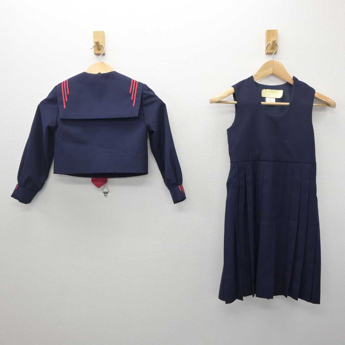 【中古】東京都 川村学園小学校 女子制服 4点 (セーラー服・ジャンパースカート) sf061269