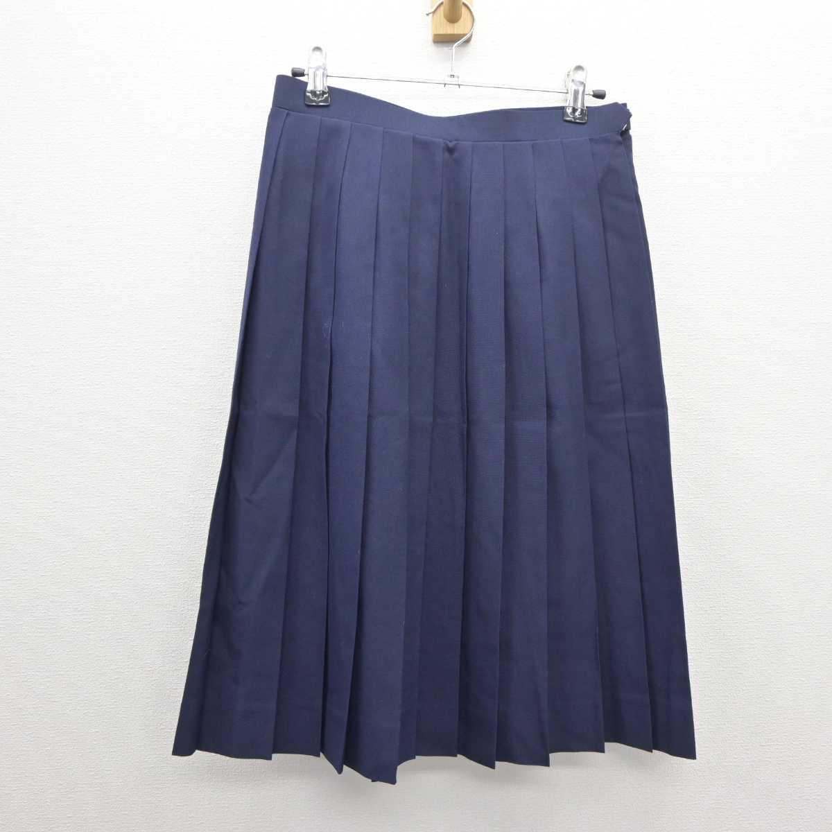 【中古】埼玉県 須賀中学校 女子制服 3点 (ベスト・シャツ・スカート) sf061289