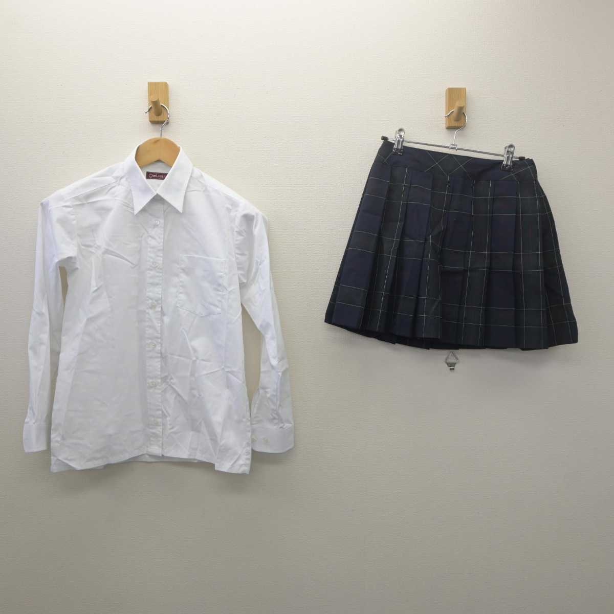 【中古】神奈川県 日々輝学園高等学校  女子制服 2点 (シャツ・スカート) sf061409