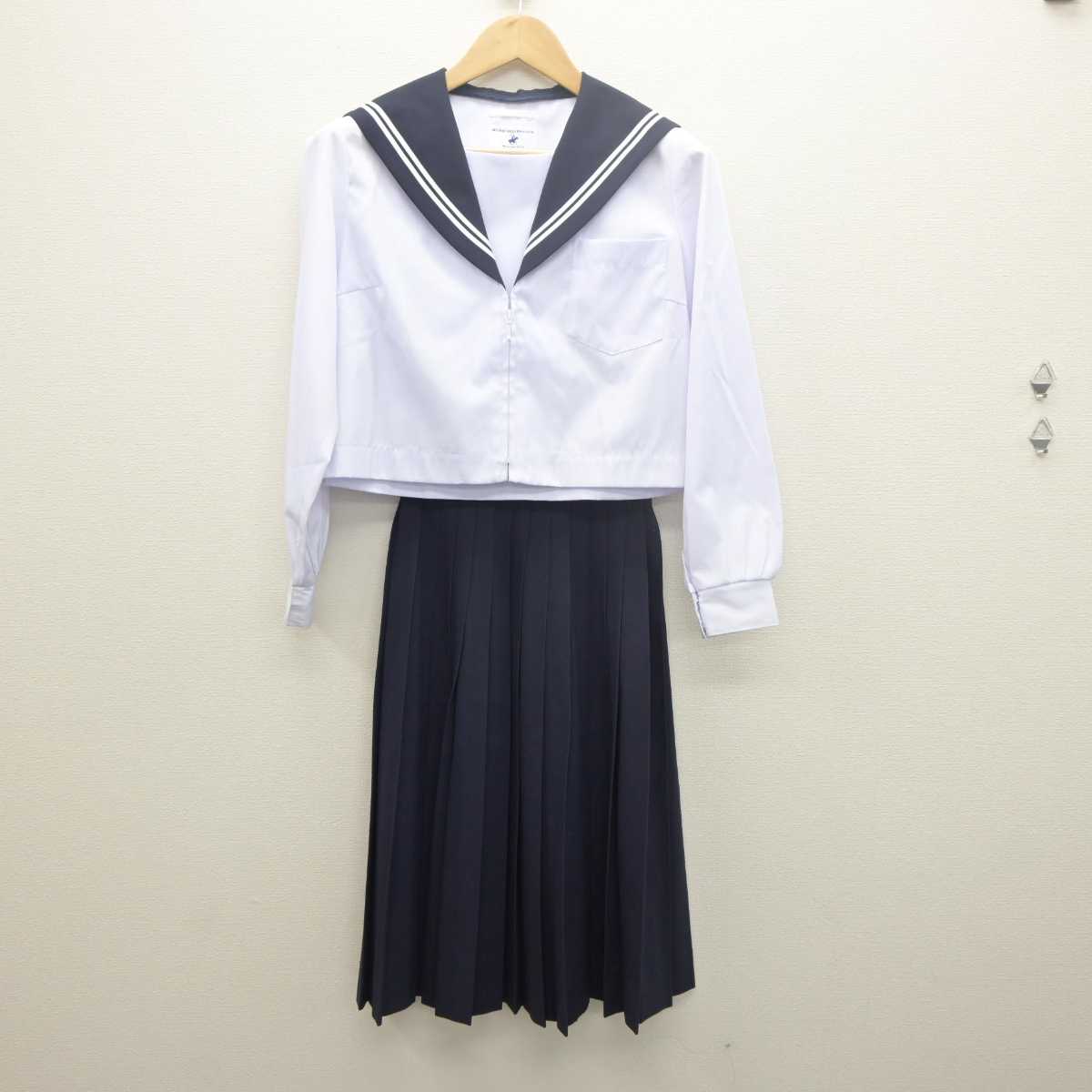 【中古】愛知県 八幡中学校 女子制服 4点 (セーラー服・スカート) sf061458