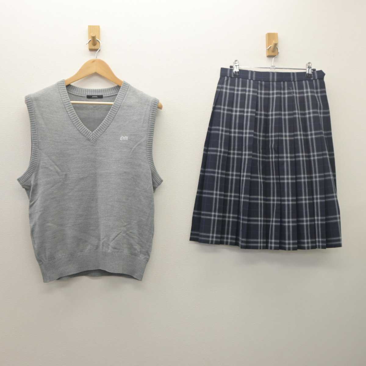 【中古】千葉県 おゆみ野南中学校 女子制服 2点 (ニットベスト・スカート) sf061581