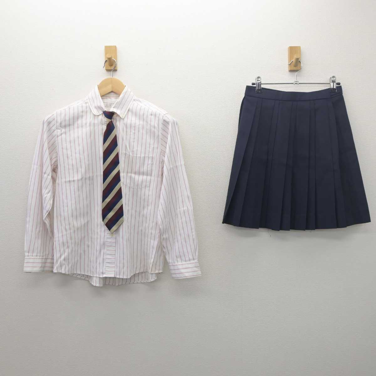 【中古】広島県 広島井口高等学校 女子制服 3点 (シャツ・スカート) sf061590