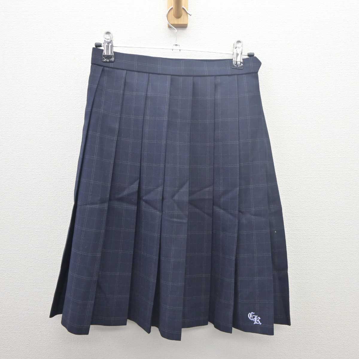 【中古】千葉県 千葉経済大学附属高等学校 女子制服 4点 (ブレザー・ニット・スカート) sf061626