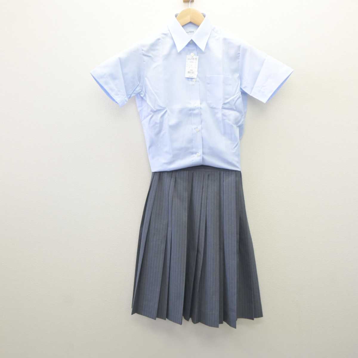 【中古】兵庫県 六甲アイランド高等学校 女子制服 3点 (シャツ・シャツ・スカート) sf061636