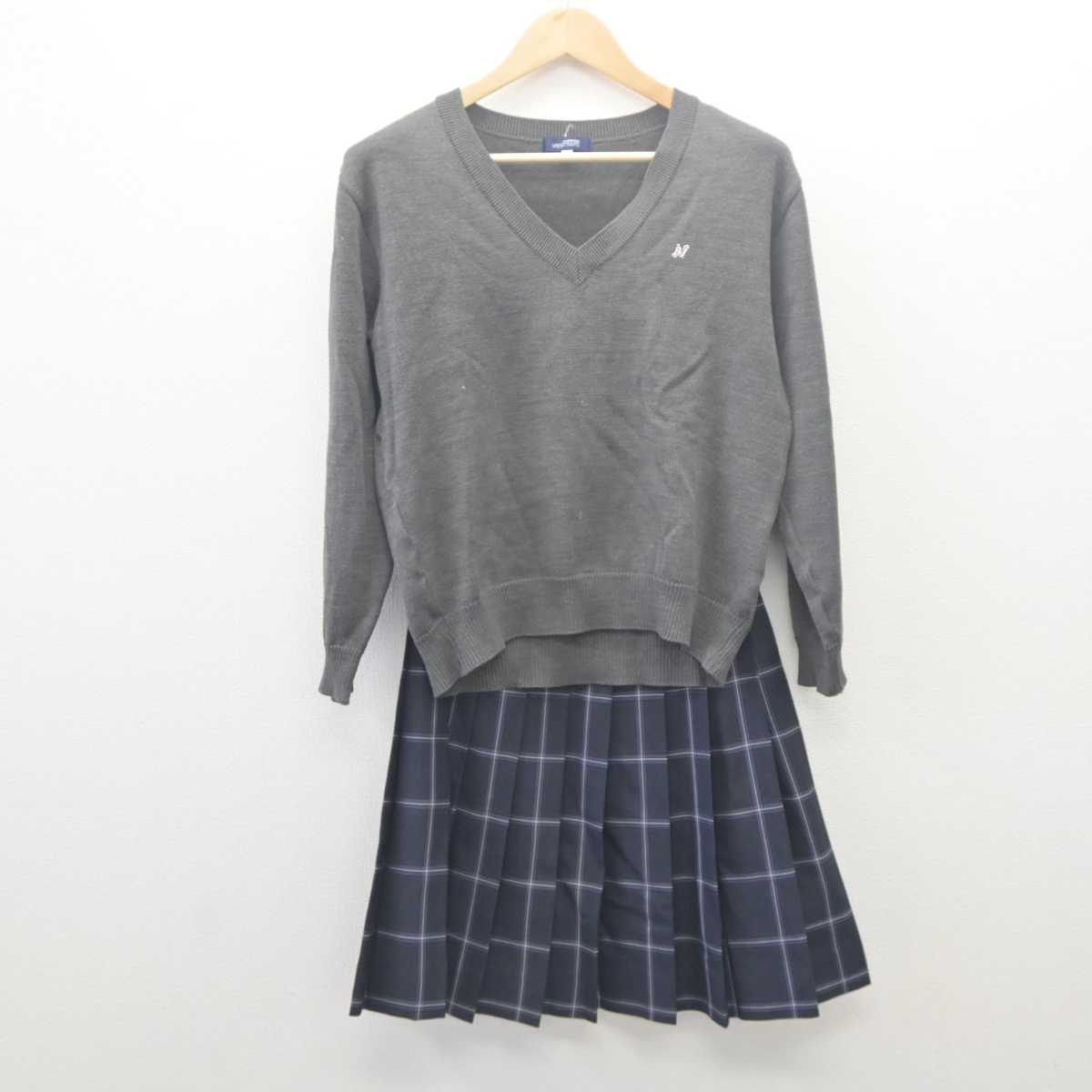 【中古】東京都 日本大学豊山女子高等学校 女子制服 3点 (ニット・スカート・スカート) sf061699