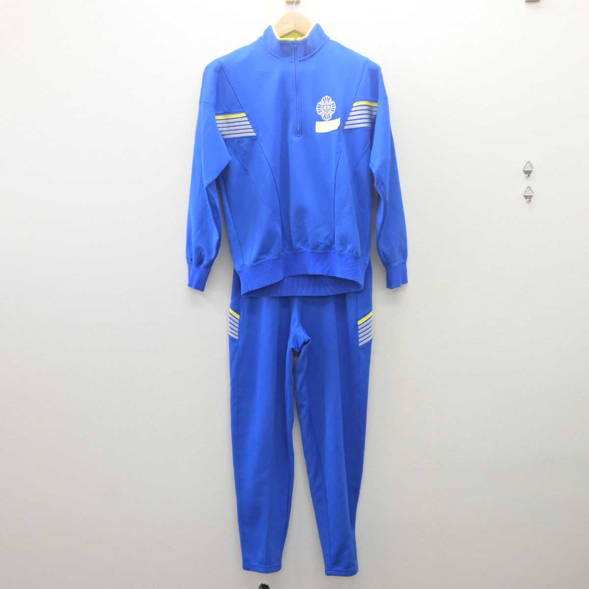 【中古】大分県 宇佐市立北部中学校 女子制服 3点 (ジャージ 上・体操服 上・ジャージ 下) sf061712