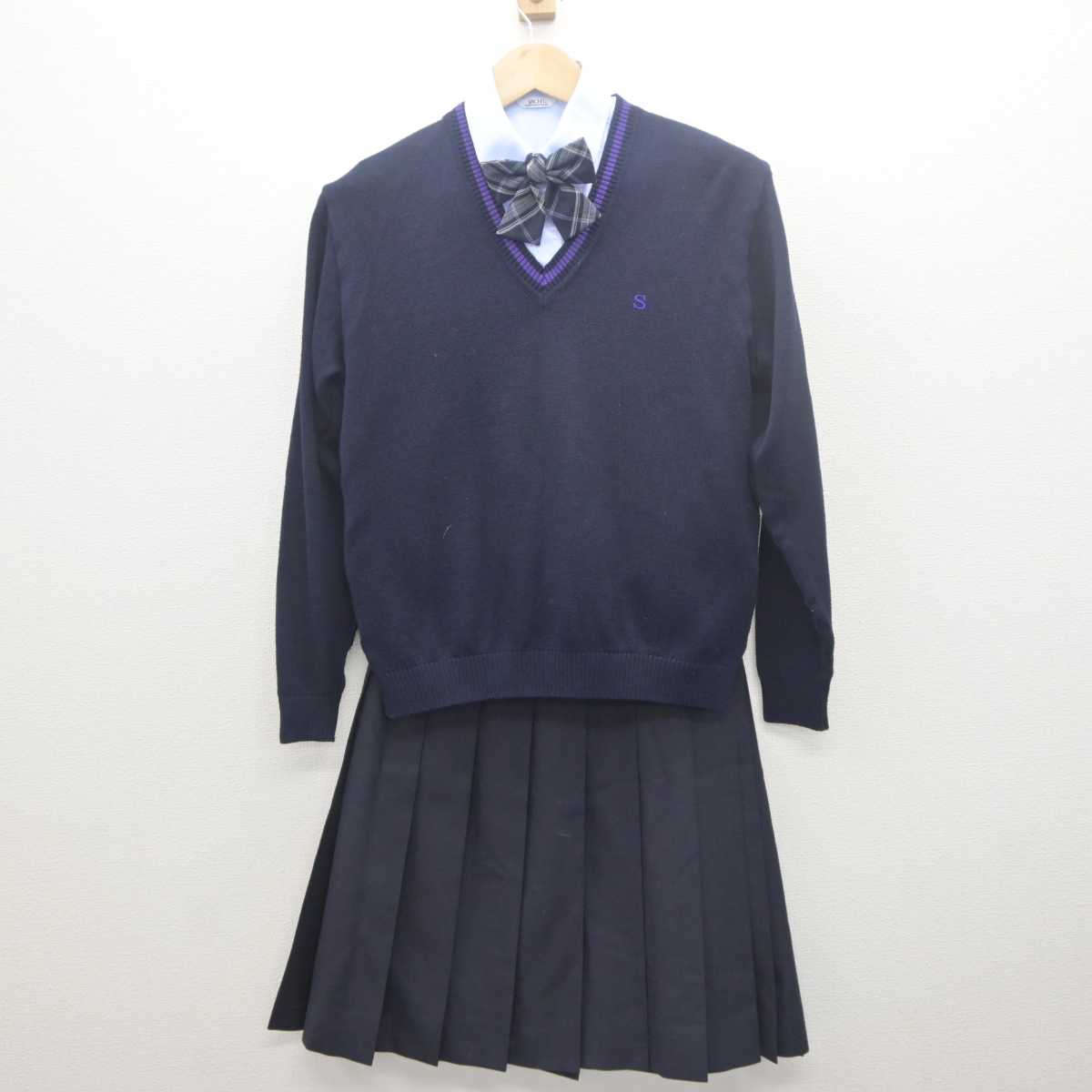 【中古】滋賀県 滋賀短期大学附属高等学校 女子制服 5点 (ブレザー・ニット・シャツ・スカート) sf062065