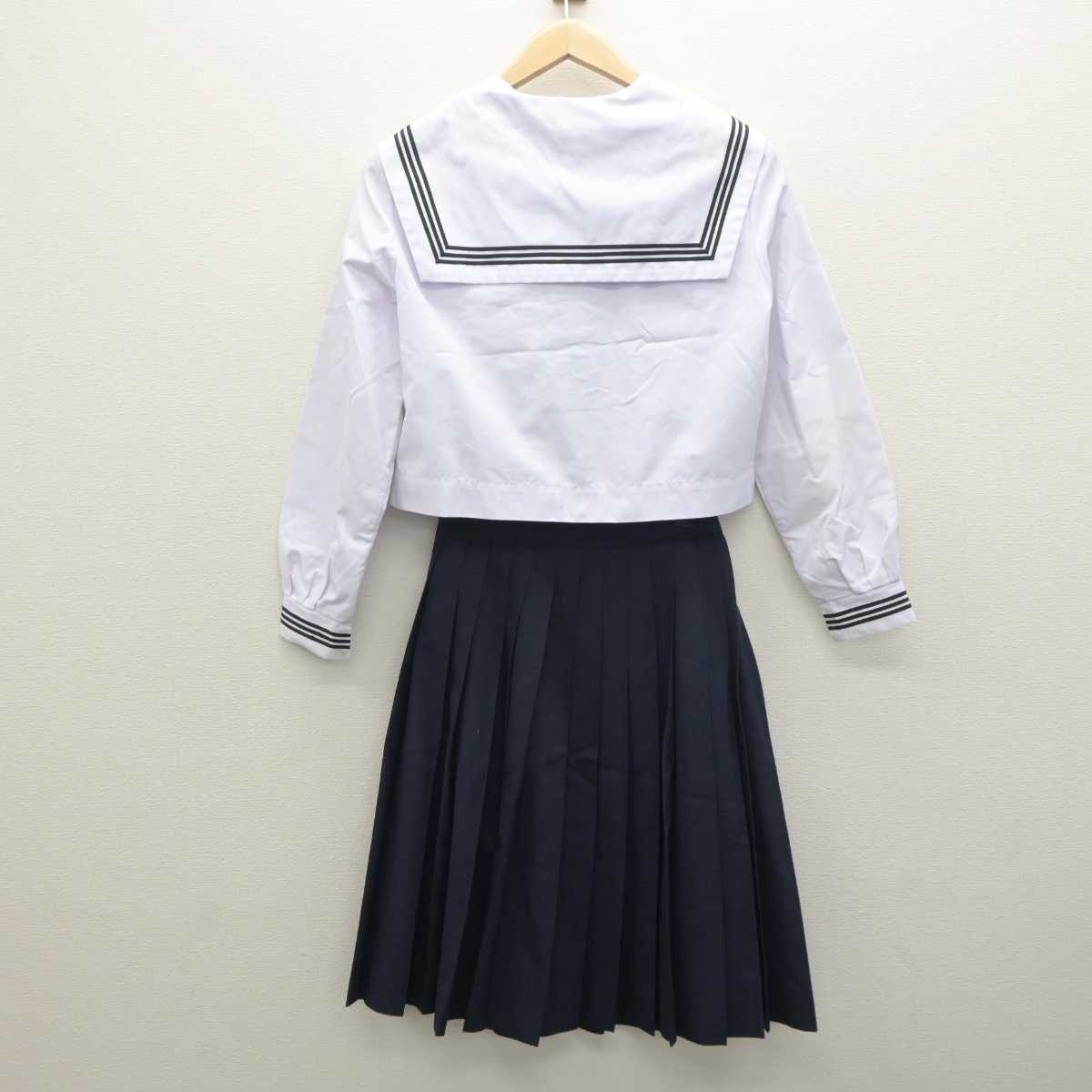 【中古】岐阜県 池田町立池田中学校 女子制服 2点 (セーラー服・スカート) sf062295