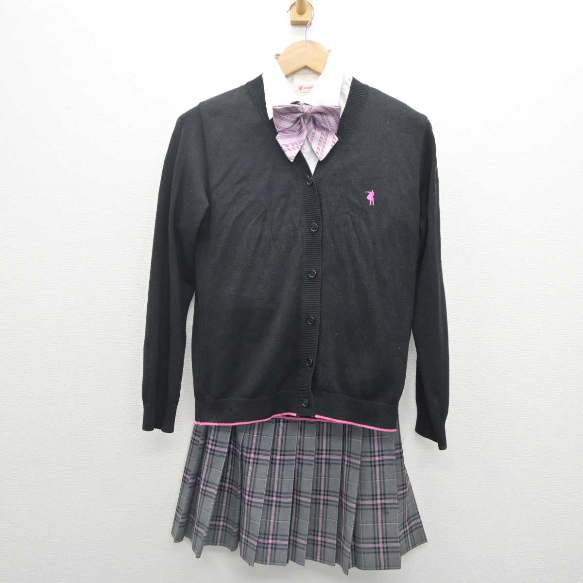 中古】 クラーク国際高等学校 女子制服 5点 (ブレザー・ニット・シャツ 