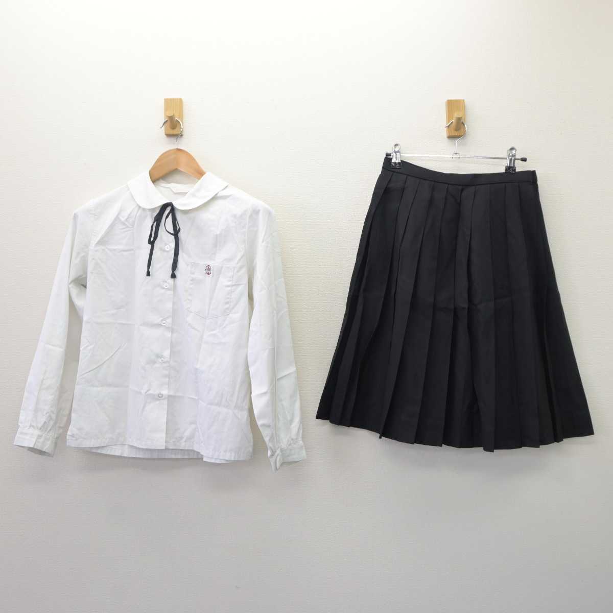 【中古】群馬県 太田女子高等学校 女子制服 6点 (ブレザー・ベスト・シャツ・スカート) sf062430