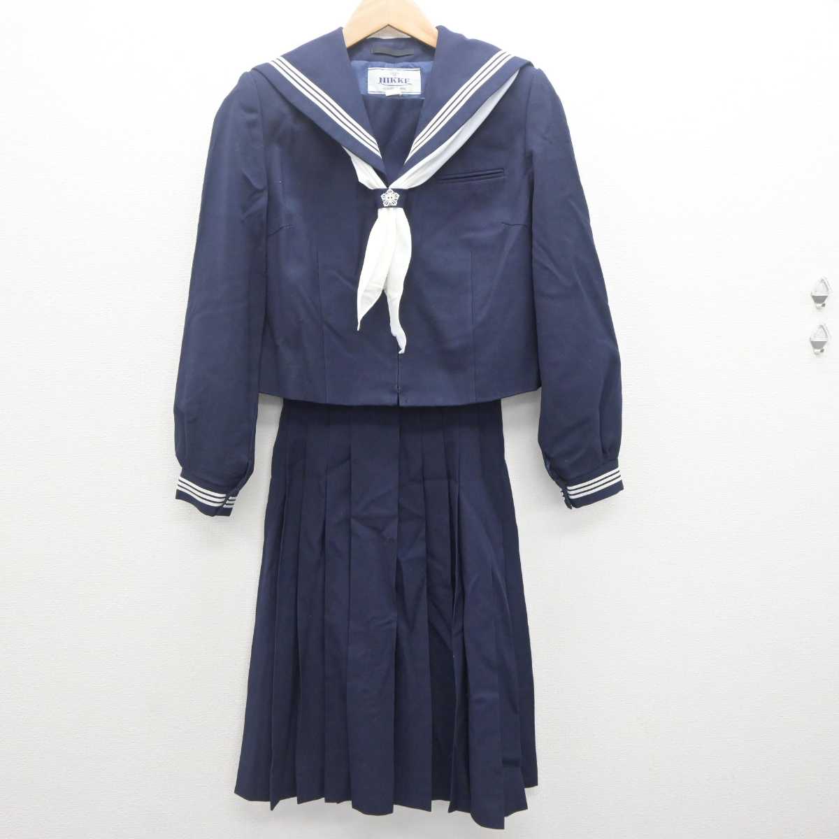 【中古】埼玉県 仲町中学校 女子制服 3点 (セーラー服・スカート) sf062694