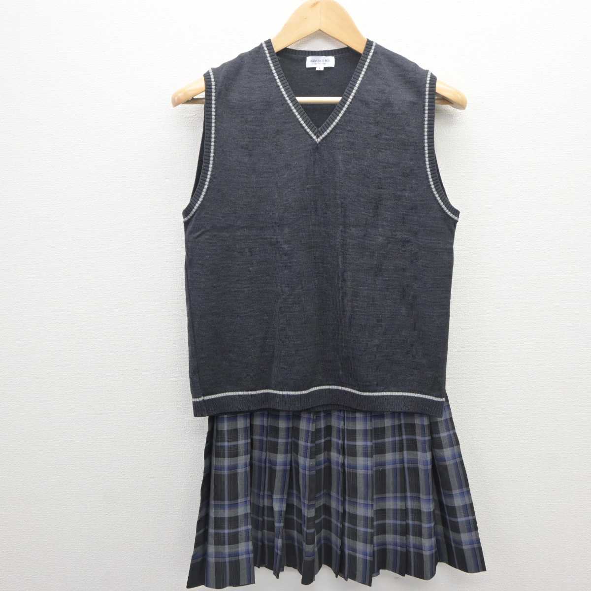 【中古】徳島県 城東高等学校 女子制服 2点 (ニットベスト・スカート) sf062924