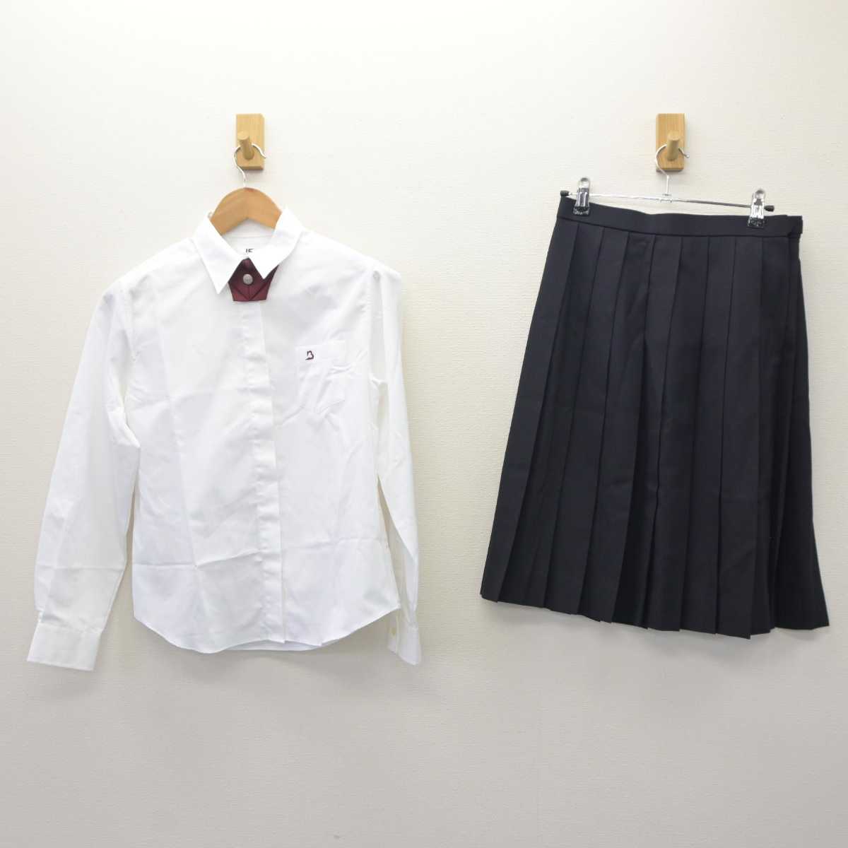 【中古】大阪府 梅花高等学校 女子制服 5点 (ブレザー・シャツ・スカート) sf063080