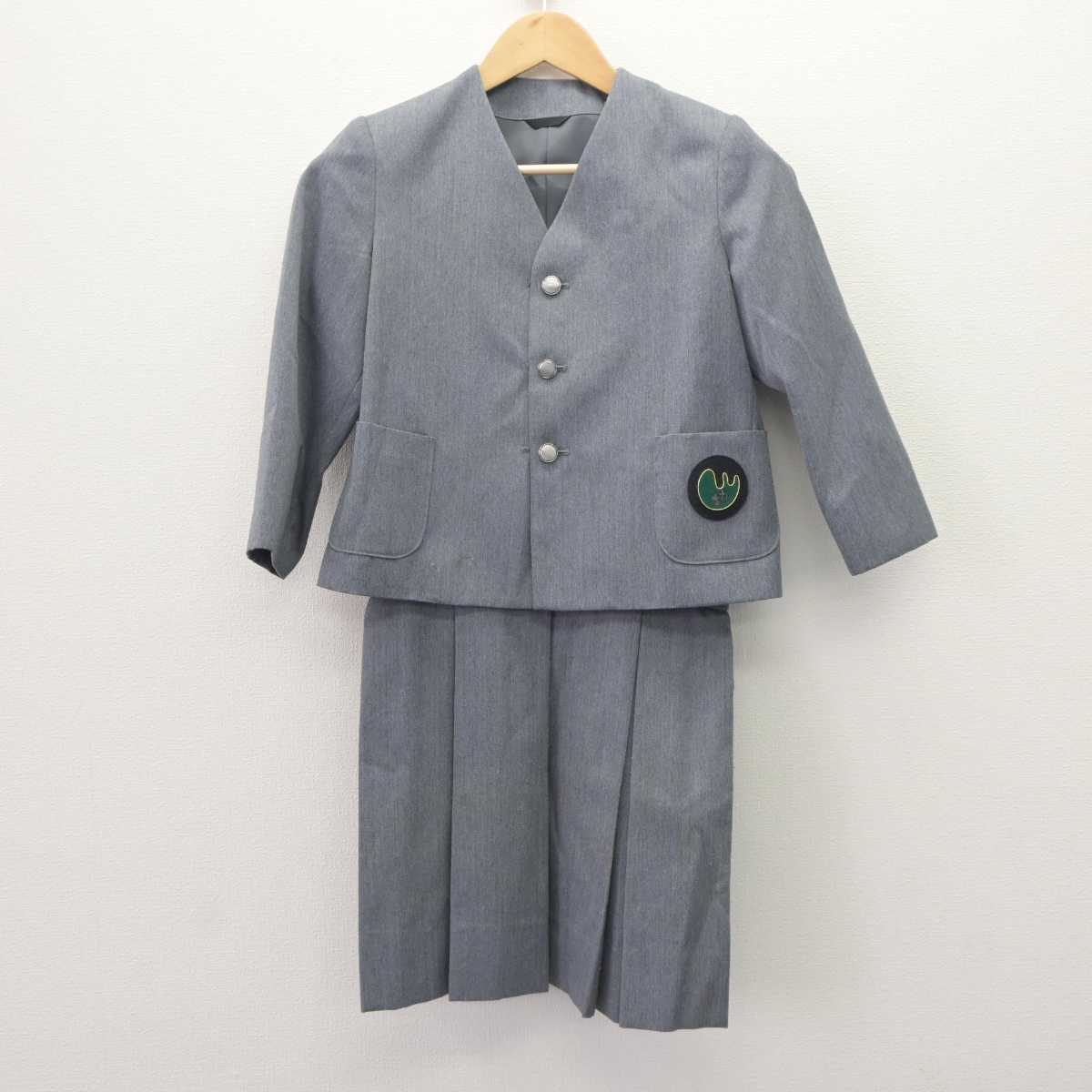 【中古】東京都 東京音楽大学付属幼稚園 女子制服 2点 (ブレザー・スカート) sf063095