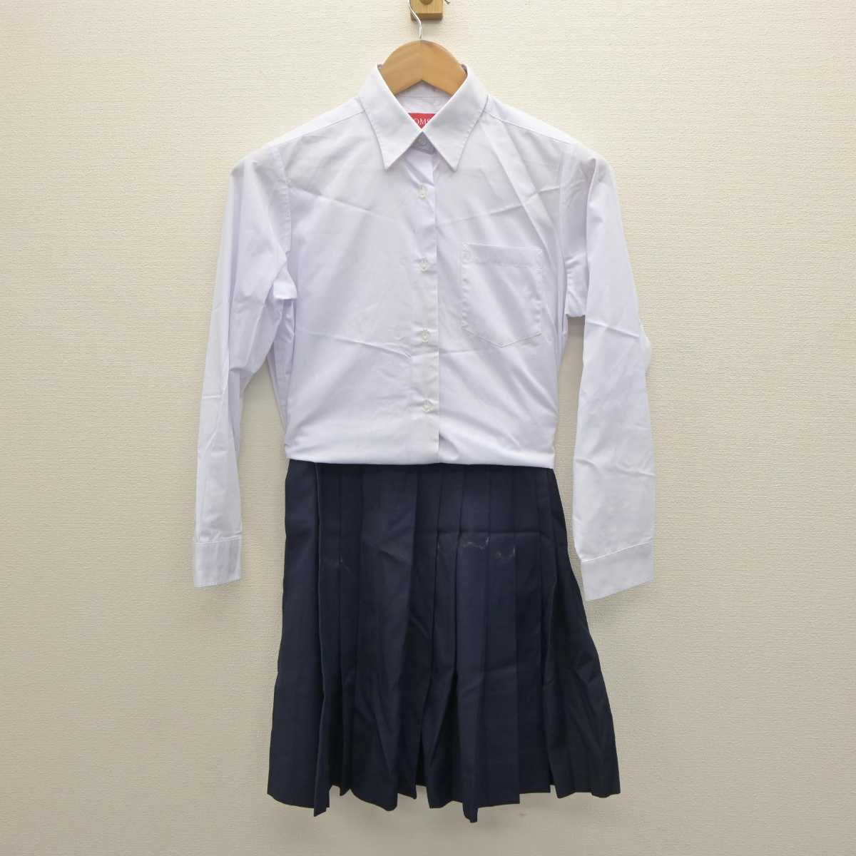 【中古】神奈川県 横浜平沼高等学校 女子制服 2点 (シャツ・スカート) sf063249