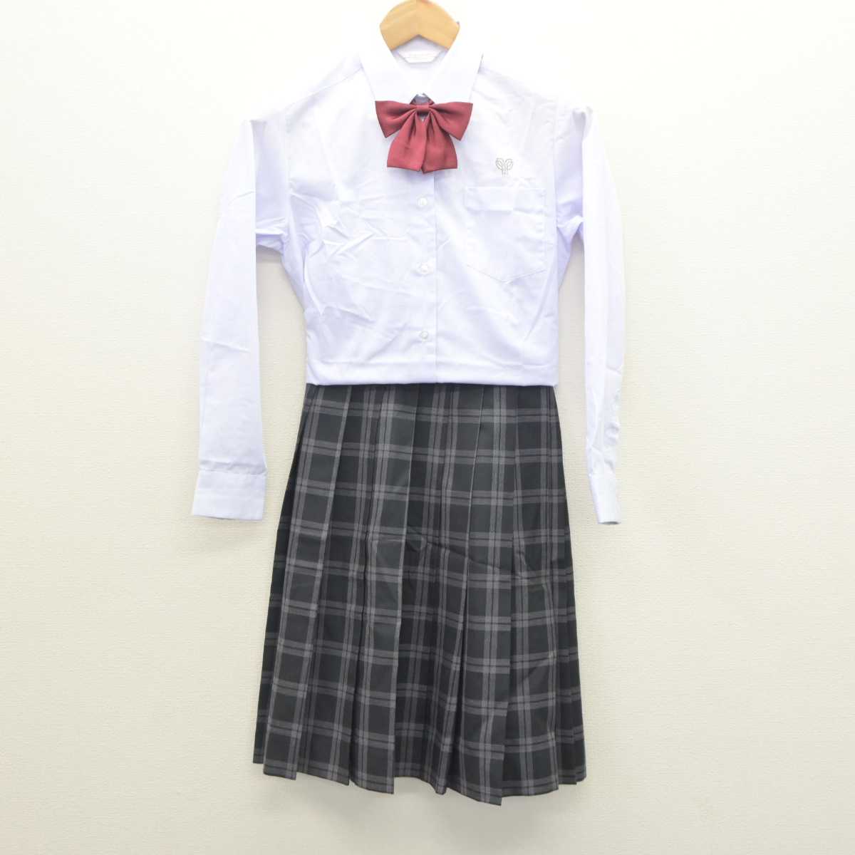 【中古】鹿児島県 樟南高等学校 女子制服 5点 (ブレザー・ベスト・シャツ・スカート) sf063286