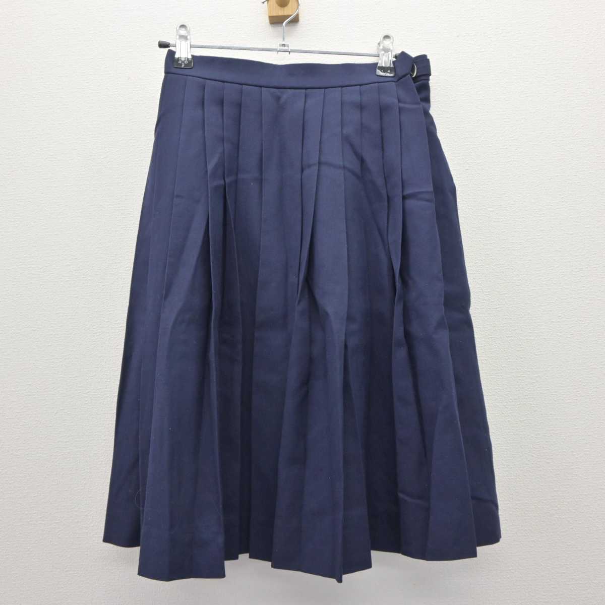 【中古】愛知県 宝神中学校 女子制服 3点 (セーラー服・セーラー服・スカート) sf063367