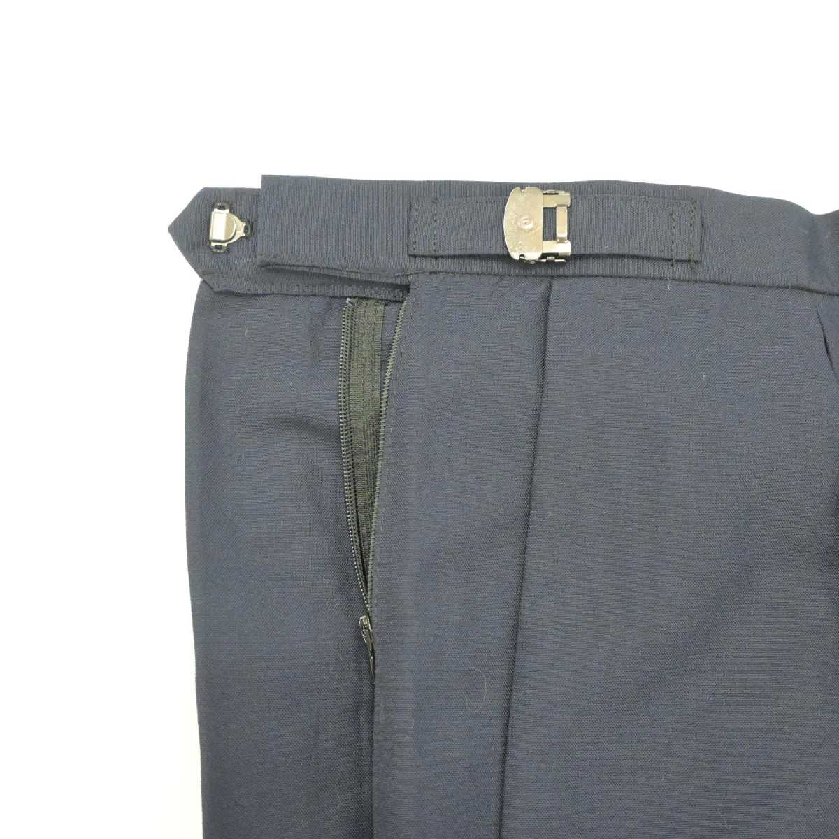 【中古】神奈川県 西谷中学校 女子制服 3点 (ベスト・ベスト・スカート) sf063400