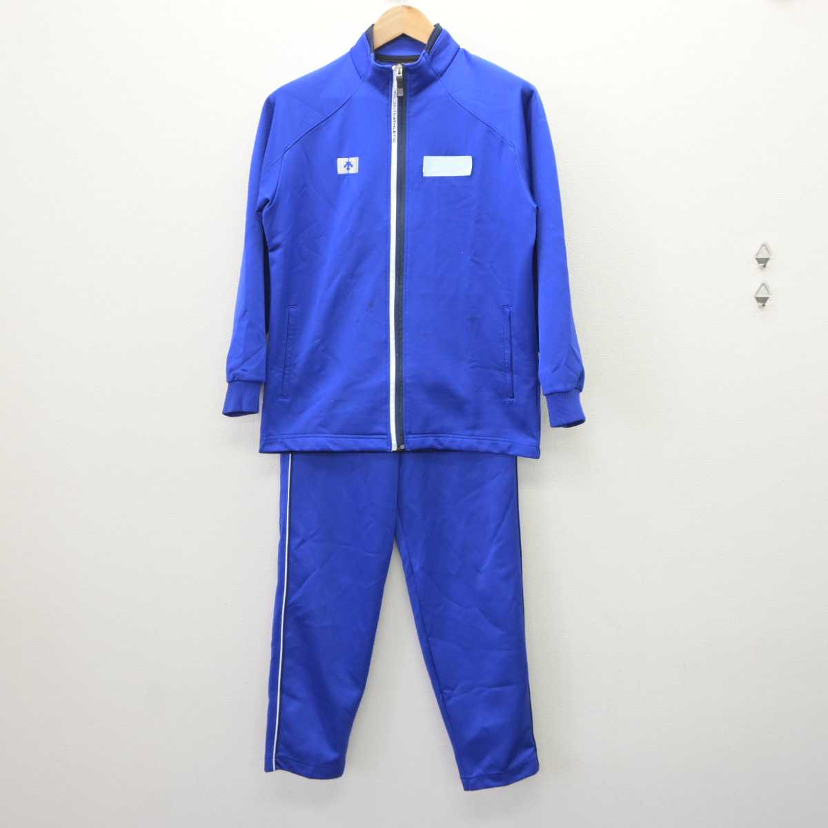 【中古】沖縄県 神森中学校 男子制服 2点 (ジャージ 上・ジャージ 下) sf063423