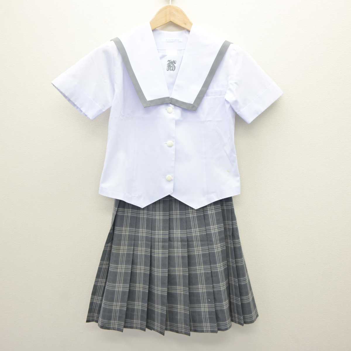 【中古】大阪府 岸和田市立産業高等学校 女子制服 3点 (セーラー服・スカート) sf063563