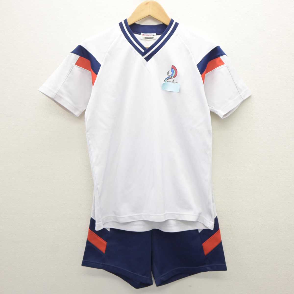 【中古】茨城県 新利根中学校  女子制服 2点 (体操服 上・体操服 下) sf063570