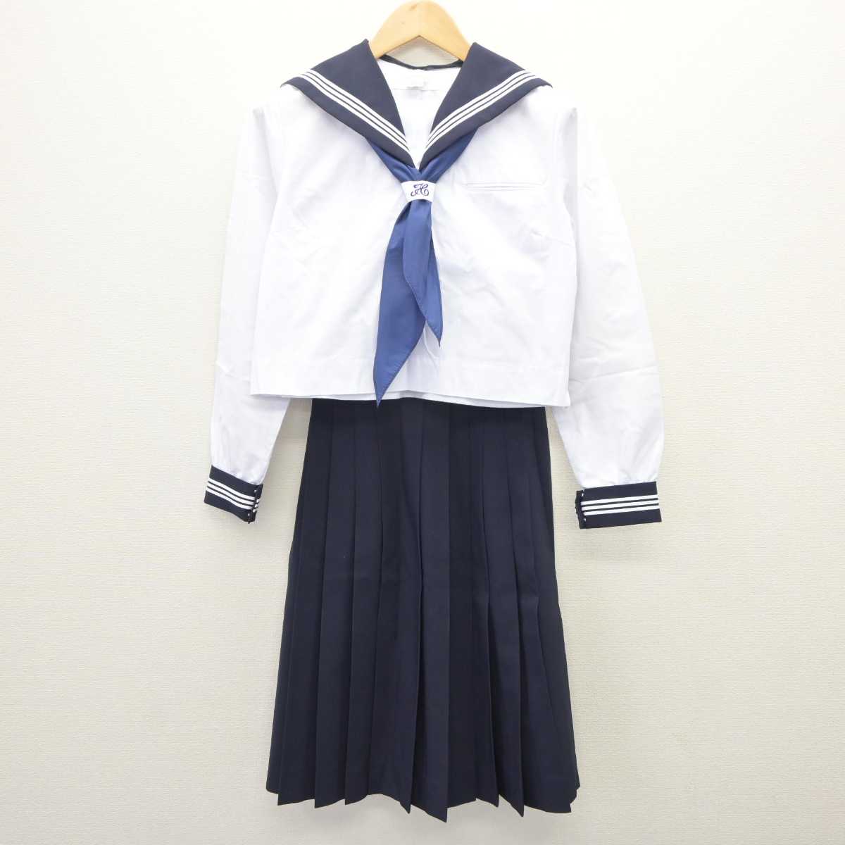 【中古】茨城県 新利根中学校  女子制服 3点 (セーラー服・スカート) sf063575