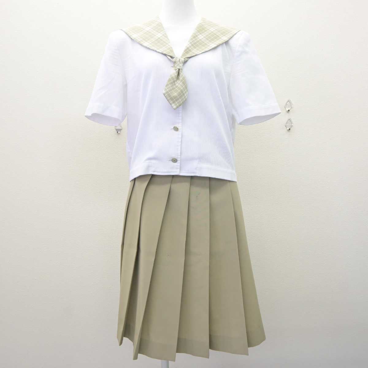 【中古】埼玉県 越谷南高等学校 女子制服 4点 (セーラー服・スカート) sf063725