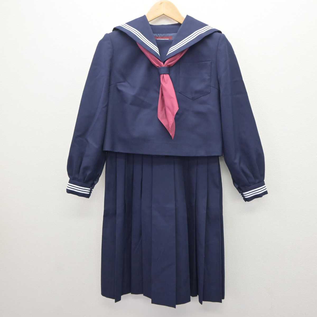 【中古】茨城県 勝田第三中学校 女子制服 3点 (セーラー服・ジャンパースカート) sf063738