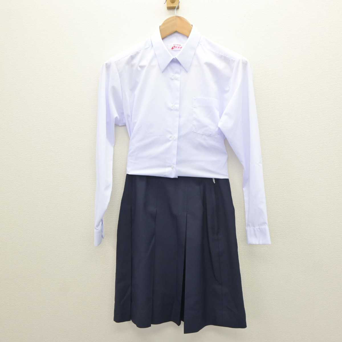 【中古】神奈川県 茅ケ崎北陵高等学校 女子制服 6点 (ブレザー・シャツ・スカート) sf063747