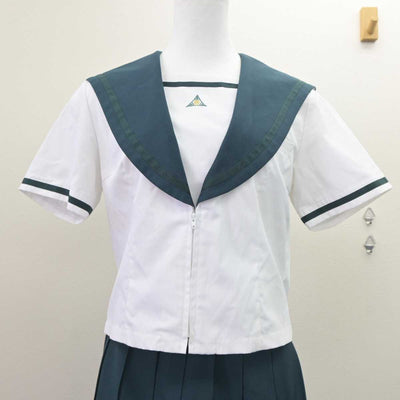 【中古】千葉県 成田国際高等学校  女子制服 2点 (セーラー服・スカート) sf063759