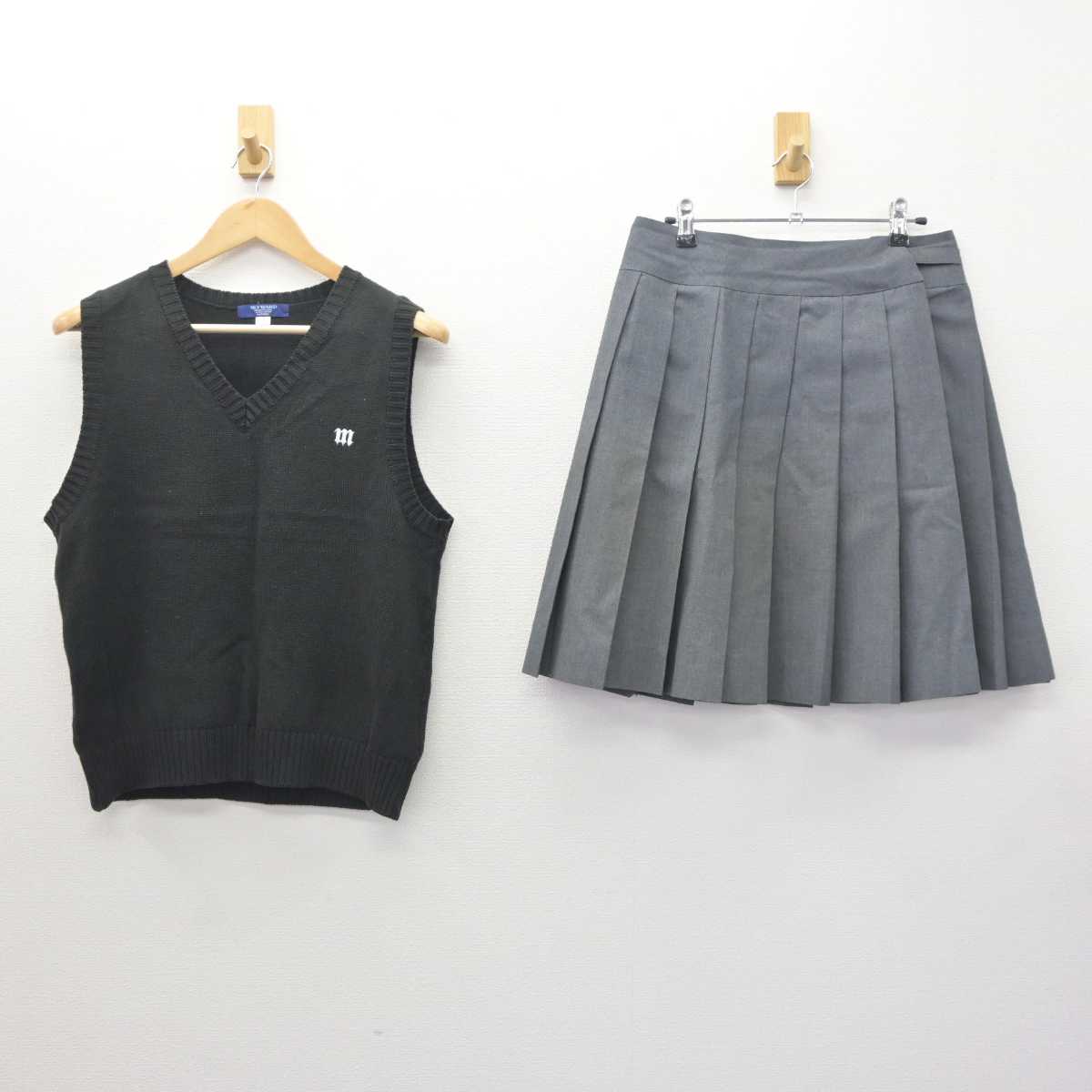 【中古】宮城県 東北生活文化大学高等学校 女子制服 2点 (ニットベスト・スカート) sf063766