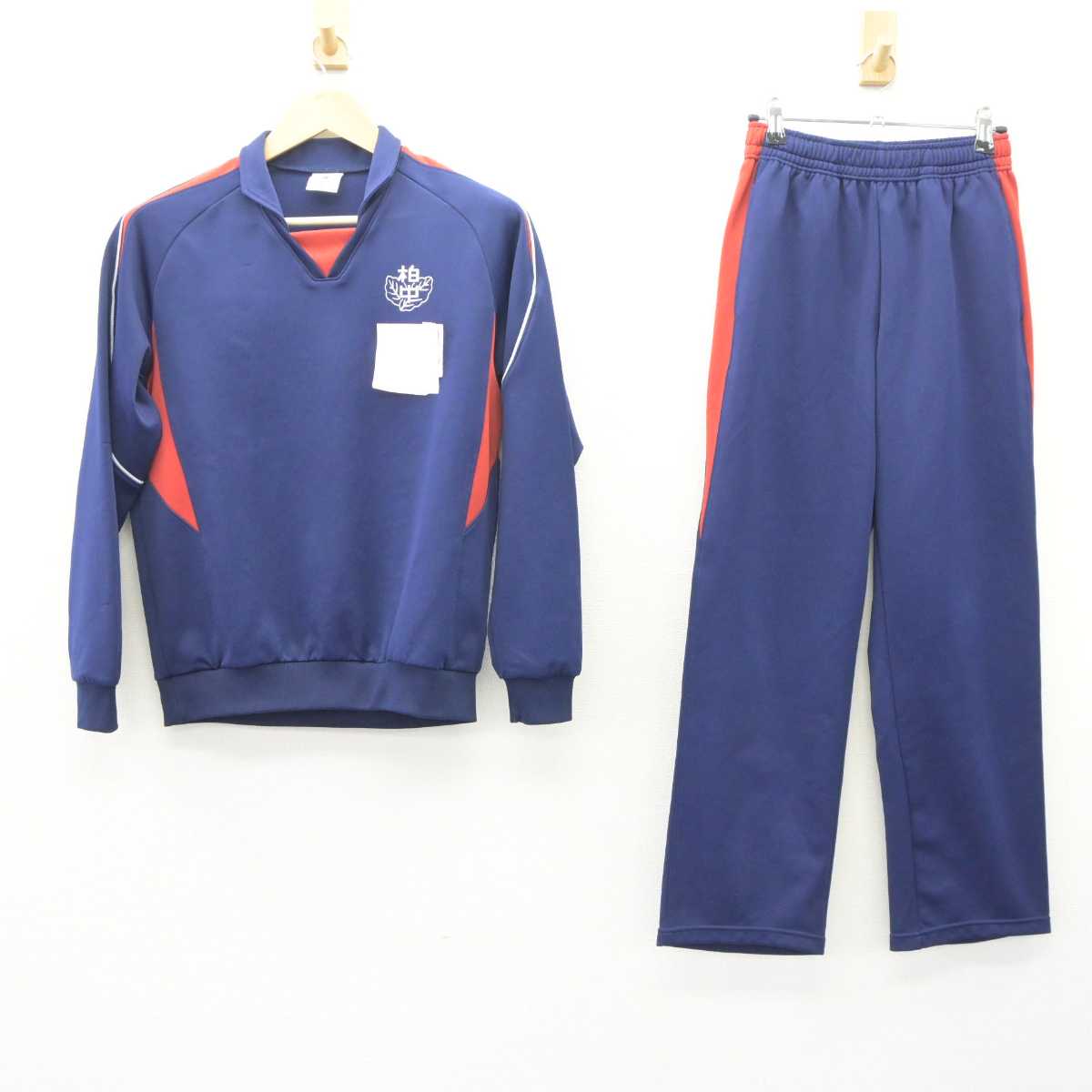 【中古】千葉県 柏市立柏中学校 女子制服 2点 (ジャージ 上・ジャージ 下) sf063938