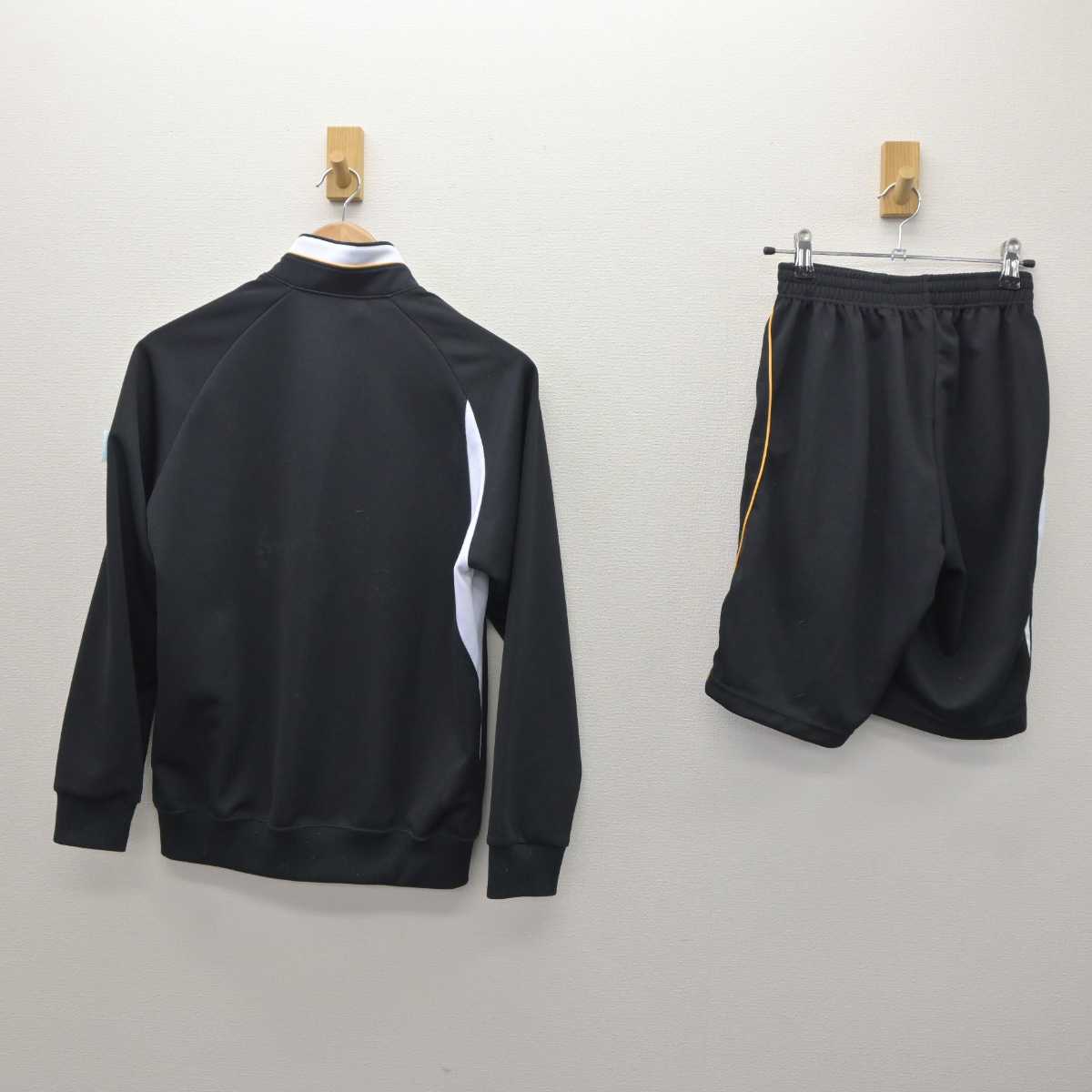 【中古】埼玉県 栄東高等学校 女子制服 3点 (ジャージ 上・体操服 下) sf063960