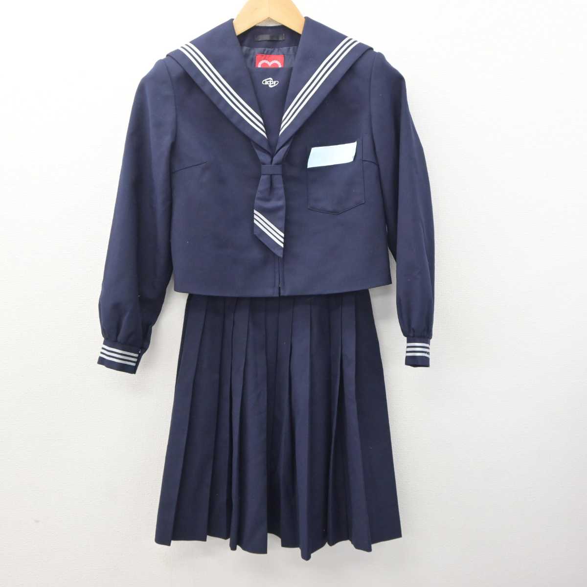 【中古】大分県 鶴見台中学校 女子制服 3点 (セーラー服・スカート) sf063994