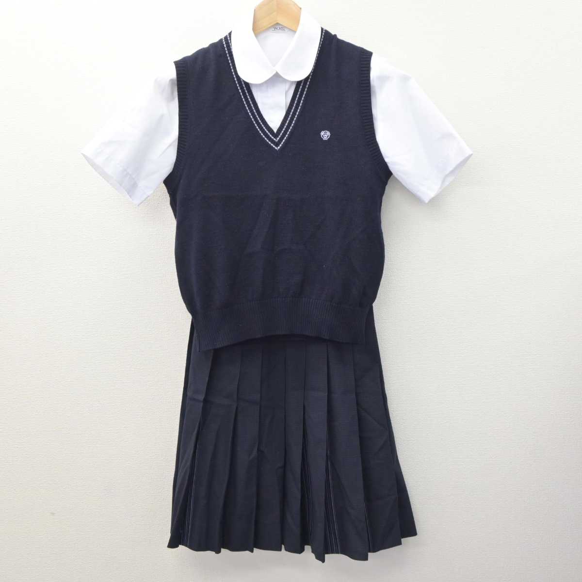 【中古】奈良県 育英西中学校・高等学校 女子制服 3点 (ニットベスト・シャツ・スカート) sf064008