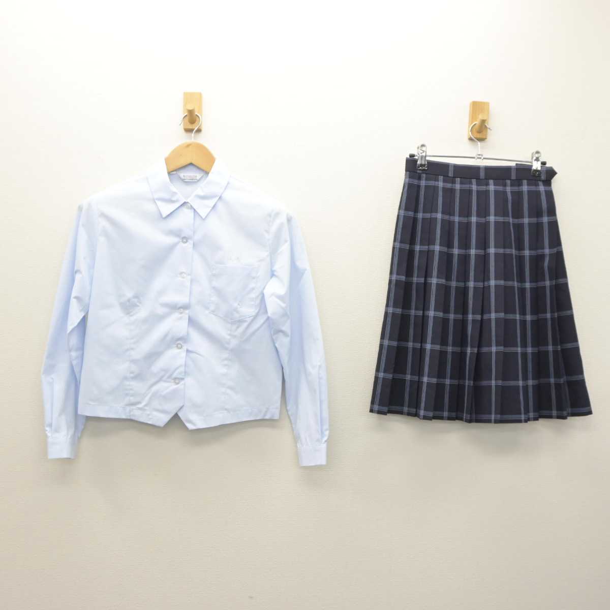 【中古】熊本県 文徳高等学校 女子制服 2点 (シャツ・スカート) sf064036