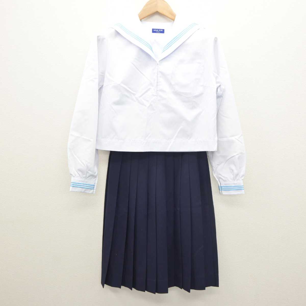 【中古】青森県 是川中学校 女子制服 4点 (セーラー服・セーラー服・スカート) sf064232