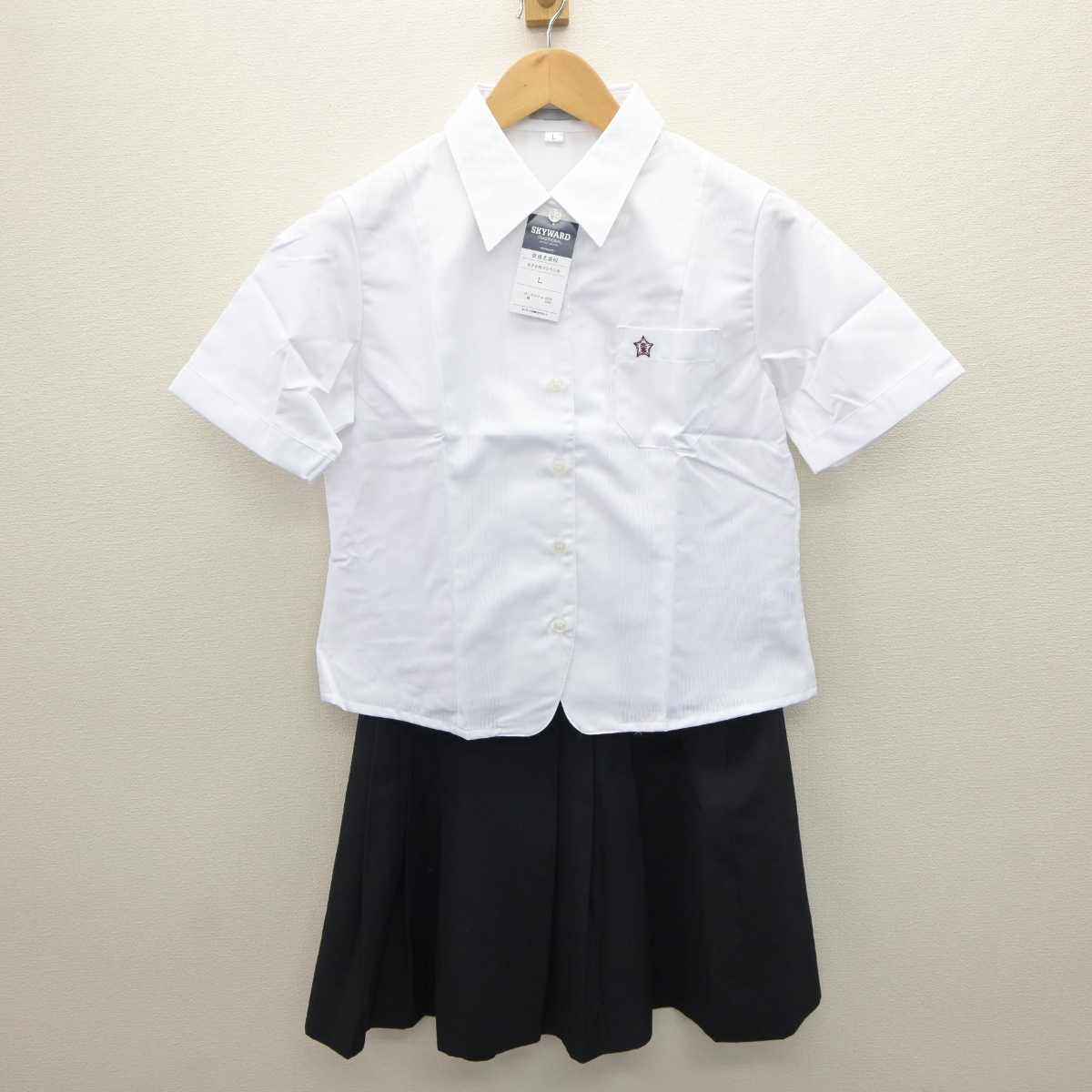 【中古】奈良県 奈良北高等学校 女子制服 2点 (シャツ・スカート) sf064257