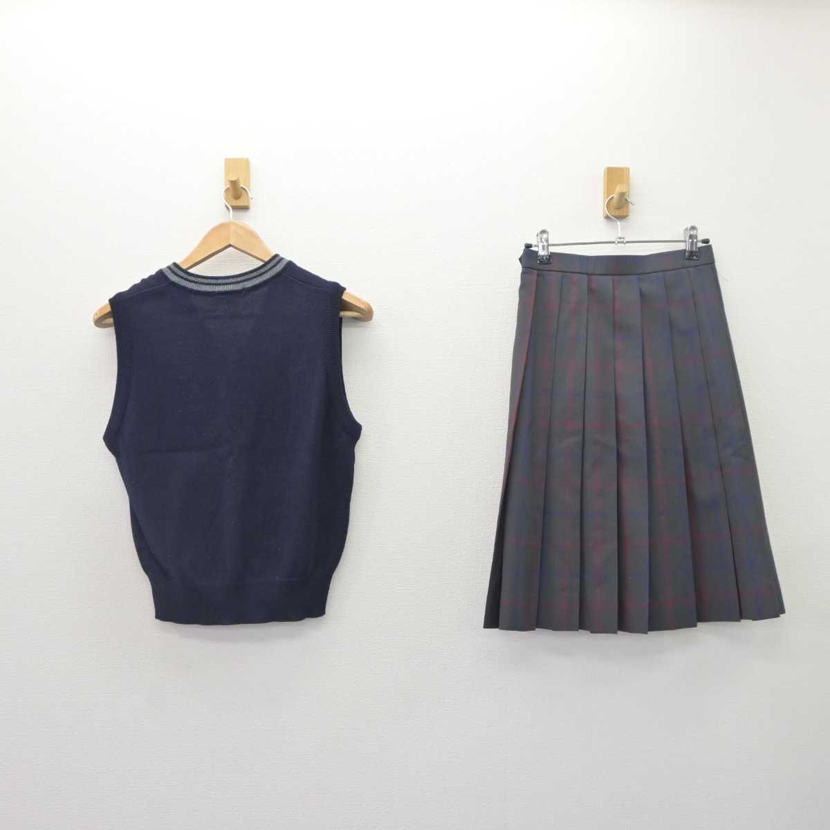 【中古】愛知県 豊田東高等学校 女子制服 2点 (ニットベスト・スカート) sf064548