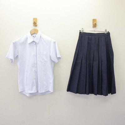 【中古】福岡県 福岡市内中学標準服 女子制服 2点 (シャツ・スカート) sf064634