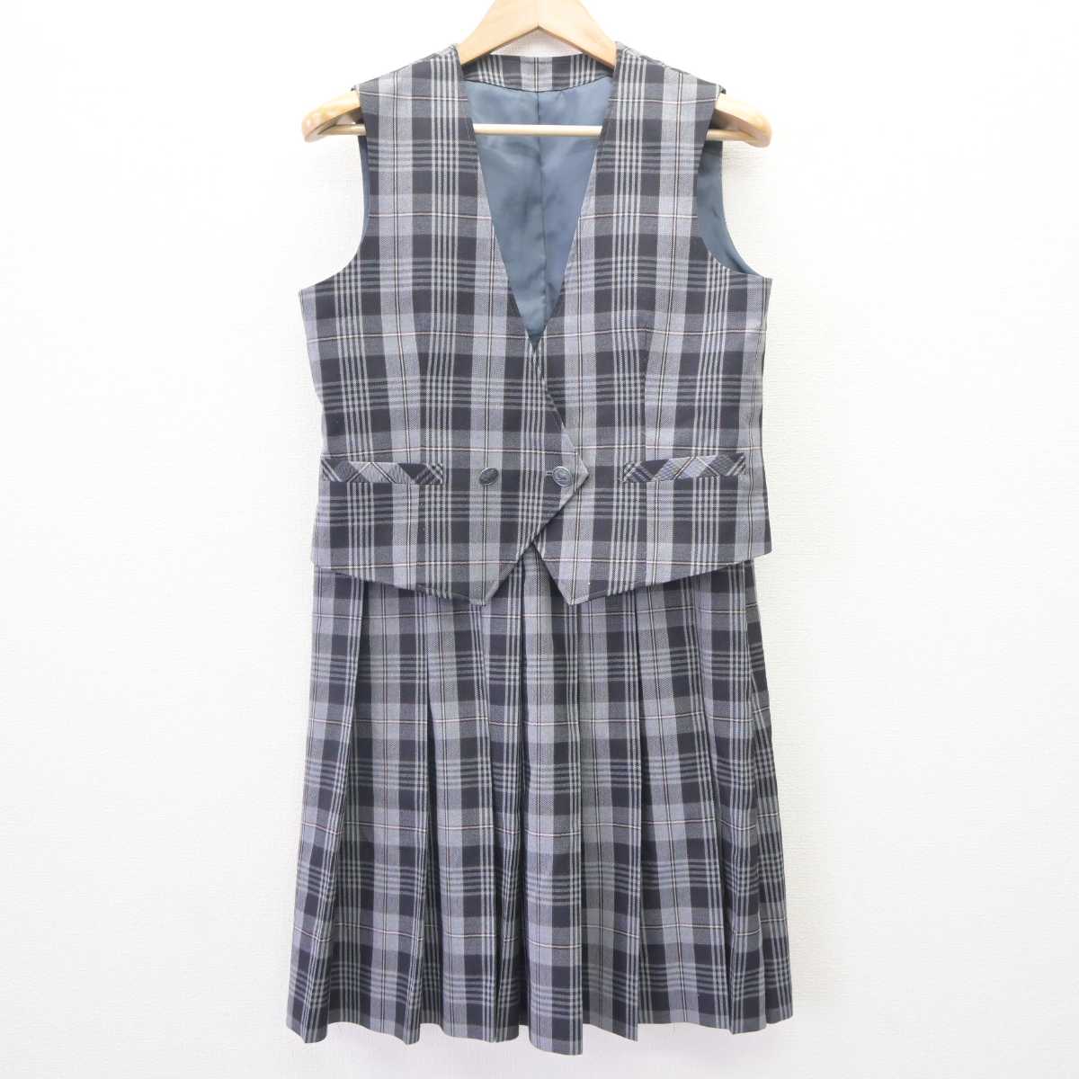 【中古】埼玉県 入間市立黒須中学校 女子制服 4点 (ブレザー・ベスト・スカート) sf064708