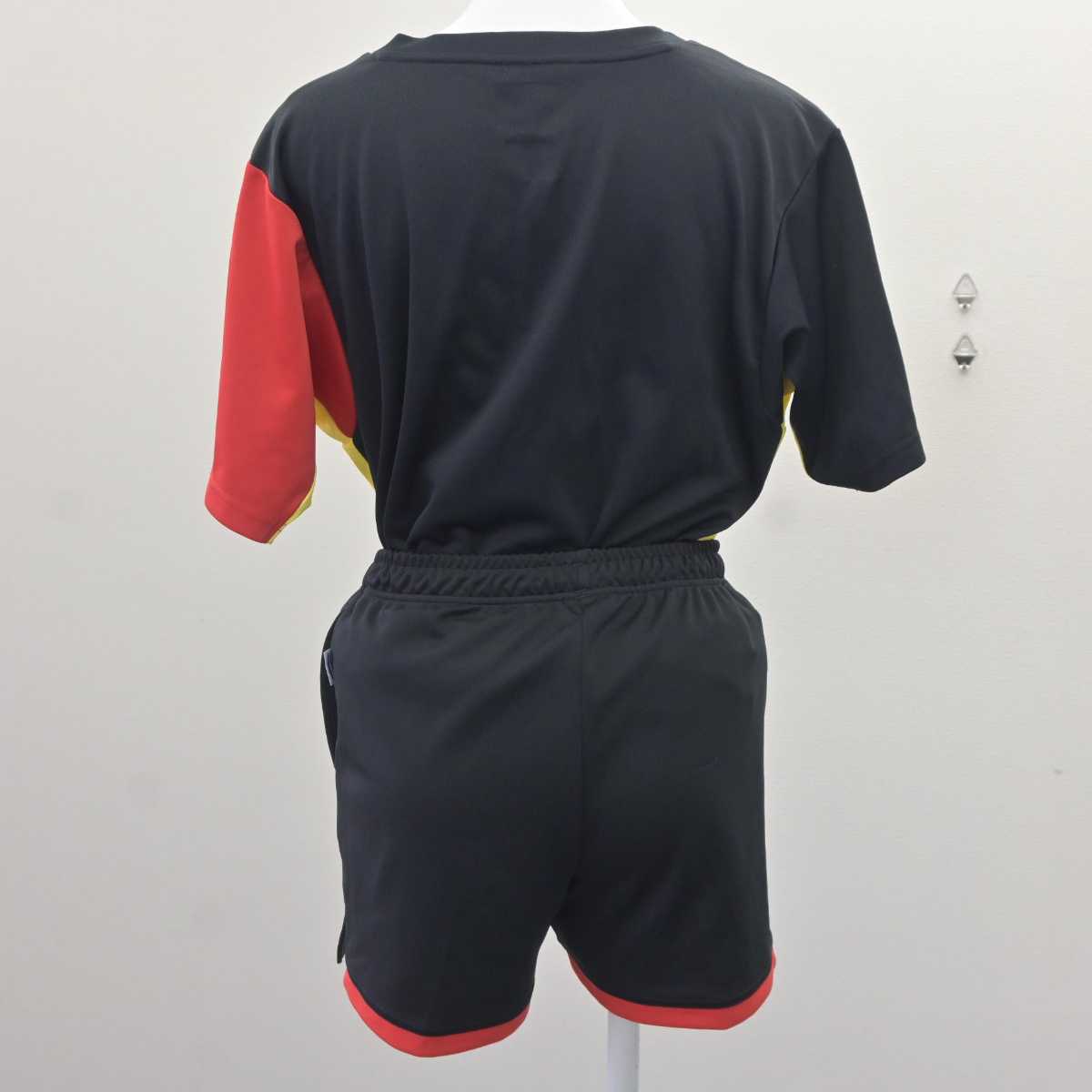 【中古】新潟県 内野中学校/バドミントン部ユニフォーム 女子制服 2点 (部活ユニフォーム 上・部活ユニフォーム 下) sf064844