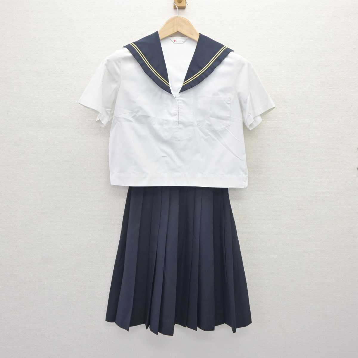 【中古】青森県 弘前学院聖愛中学校 女子制服 3点 (セーラー服・スカート) sf064887