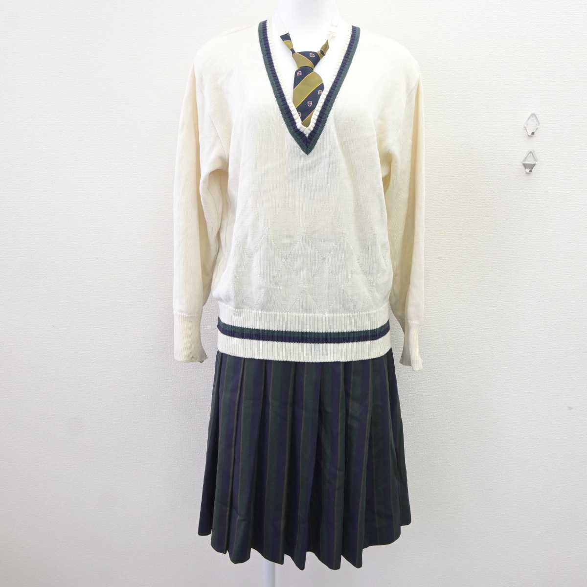 【中古】大阪府 大阪国際大和田高等学校/旧制服 女子制服 4点 (ブレザー・ニット・スカート) sf065021