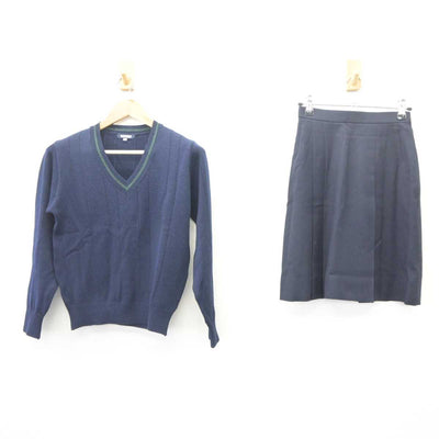 【中古】東京都 日本大学櫻丘高等学校 女子制服 2点 (ニット・スカート) sf065051