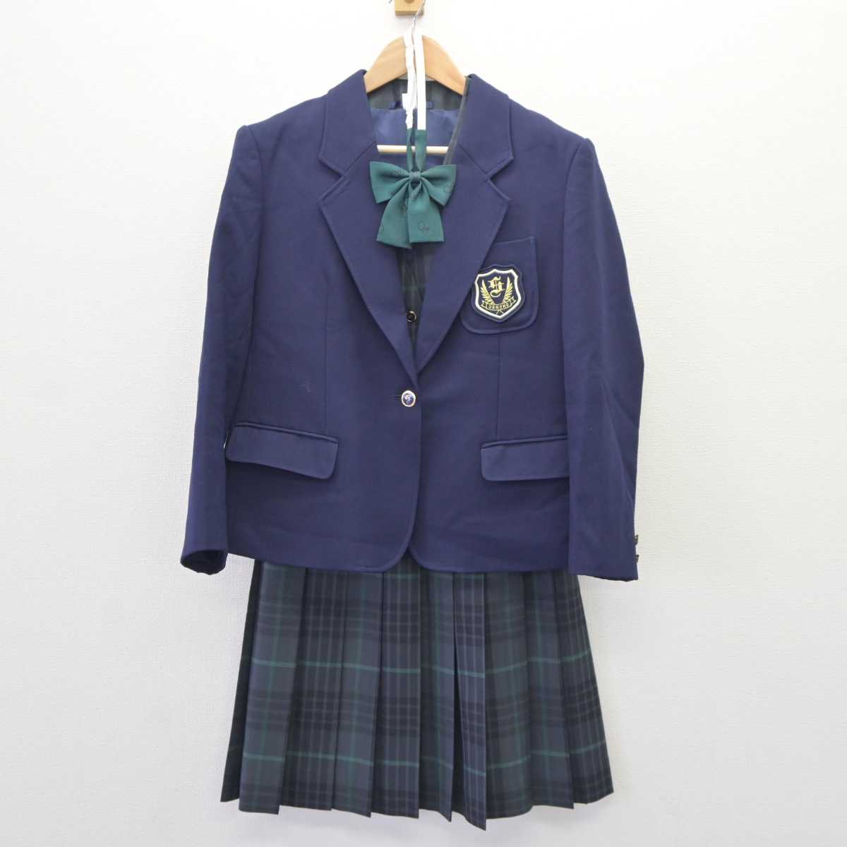 【中古】千葉県 専修大学松戸高等学校 女子制服 4点 (ブレザー・ベスト・スカート) sf065157