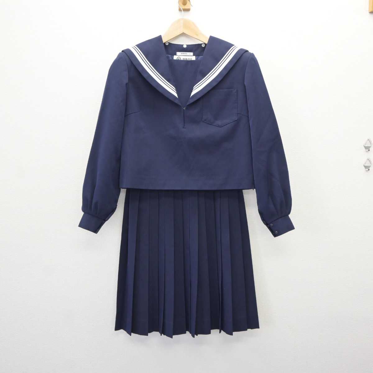 【中古】愛知県 美里中学校 女子制服 2点 (セーラー服・スカート) sf065194