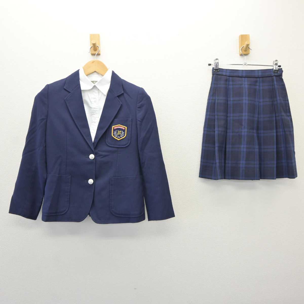 【中古】京都府 西ノ京中学校 女子制服 3点 (ブレザー・シャツ・スカート) sf065258