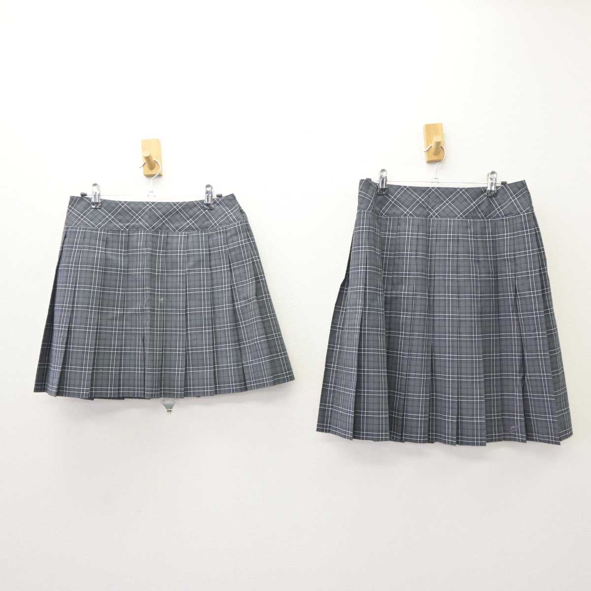 【中古】福島県 福島工業高等専門学校 女子制服 2点 (スカート・スカート) sf065286